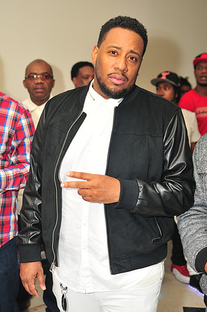 HRU_8523