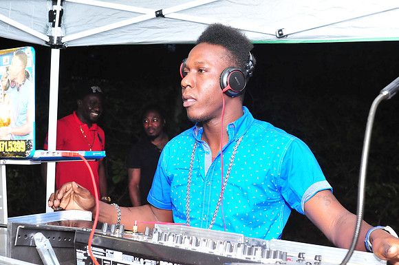 HRU_5712 copy